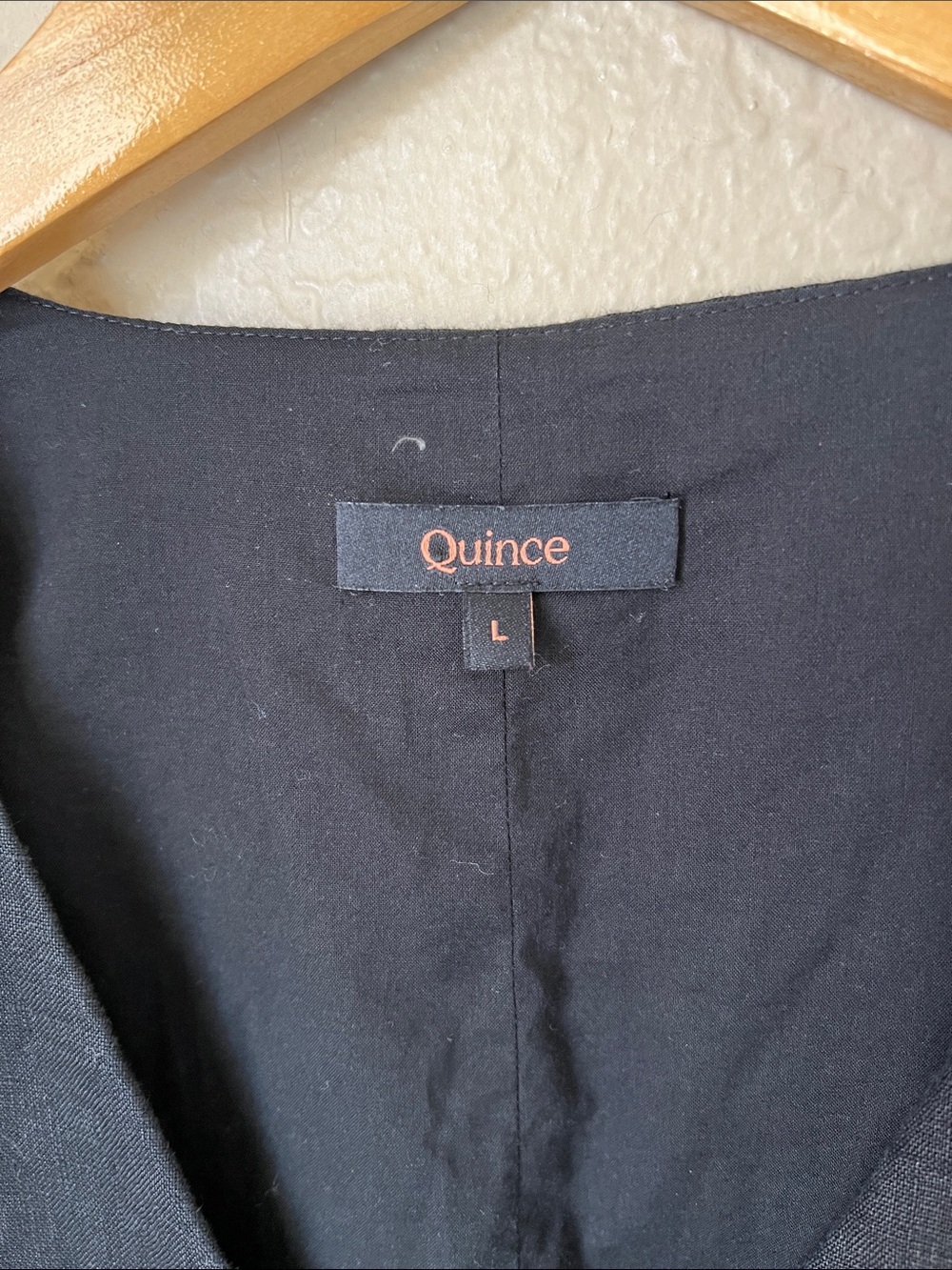 Quince black linen vest Large - Picture 3 of 8